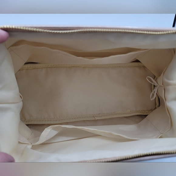 Rose Gold Large Cosmetic Case Beauty Boutique NEW #673 - Picture 5 of 16